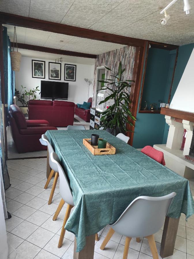 Maison De Village Avec Exterieur Oysonville Zewnętrze zdjęcie