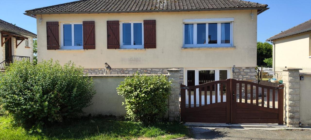 Maison De Village Avec Exterieur Oysonville Zewnętrze zdjęcie